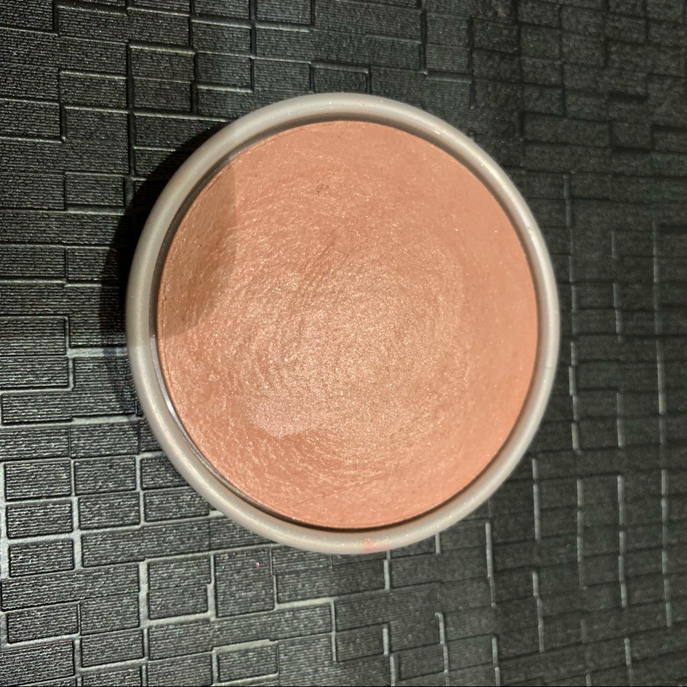 Stila Finishing powder